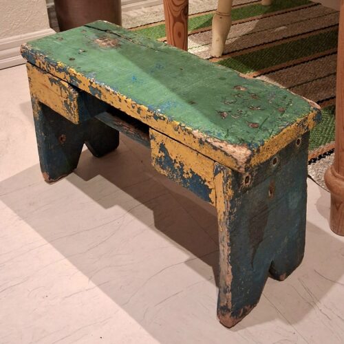 Lille robust grøn skammel