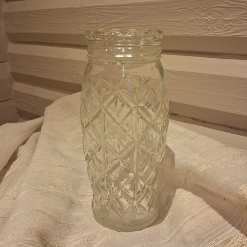 Smuk stor hospitals vase – i flot stand