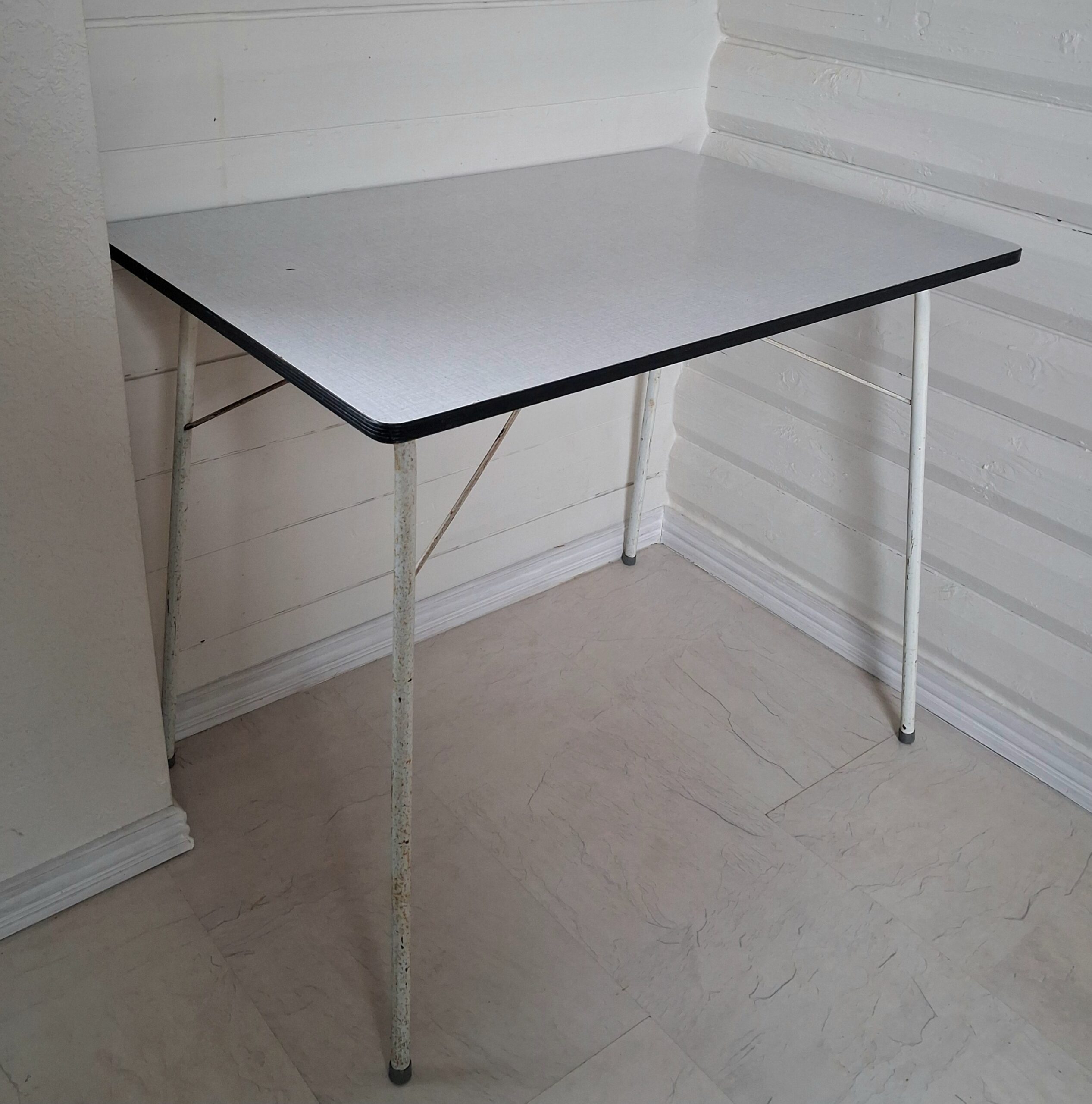 Flot retro klapbord