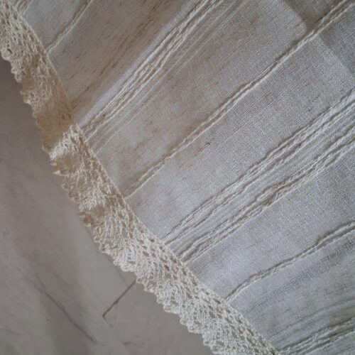 Rund dug med blonde – let og elegant