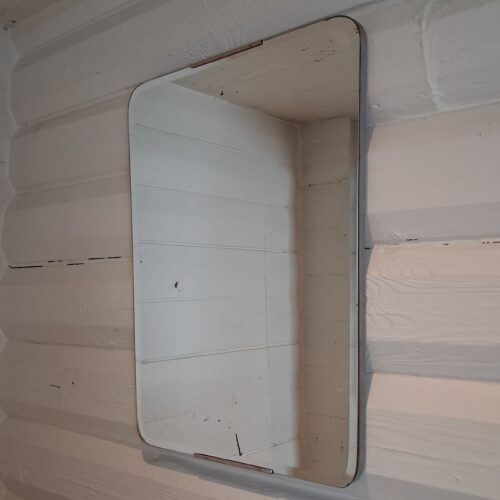 Facetslebet spejl – helt enkelt retro