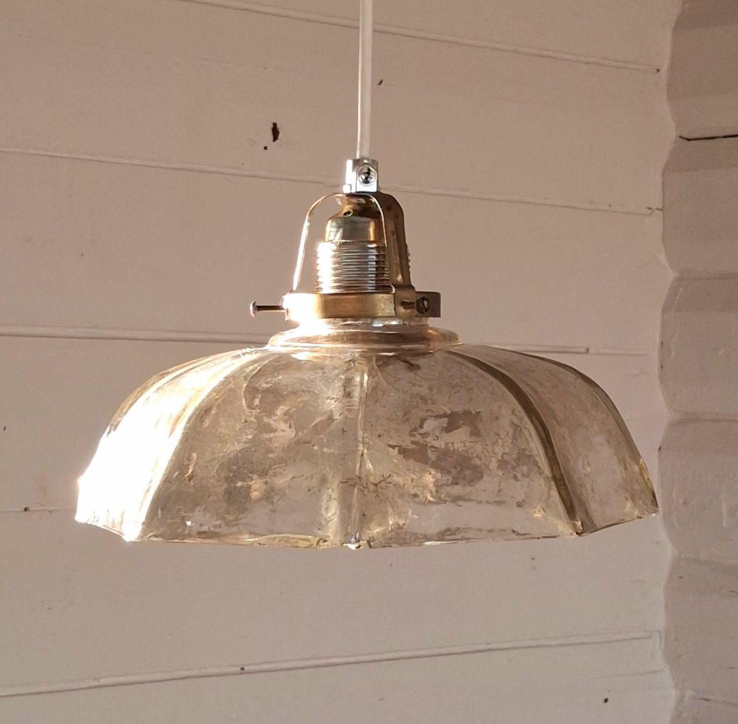 Flot "Fattigmands" loftlampe i glas - meget romantisk