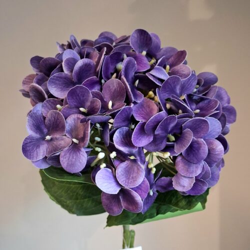 Hortensia mørk lilla – “Real Touch” blomster hoved
