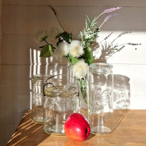 Flot gammelt sylteglas med låg og bøjle