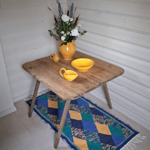 Flot håndvævet kludetæppe – dansk kunsthåndværk