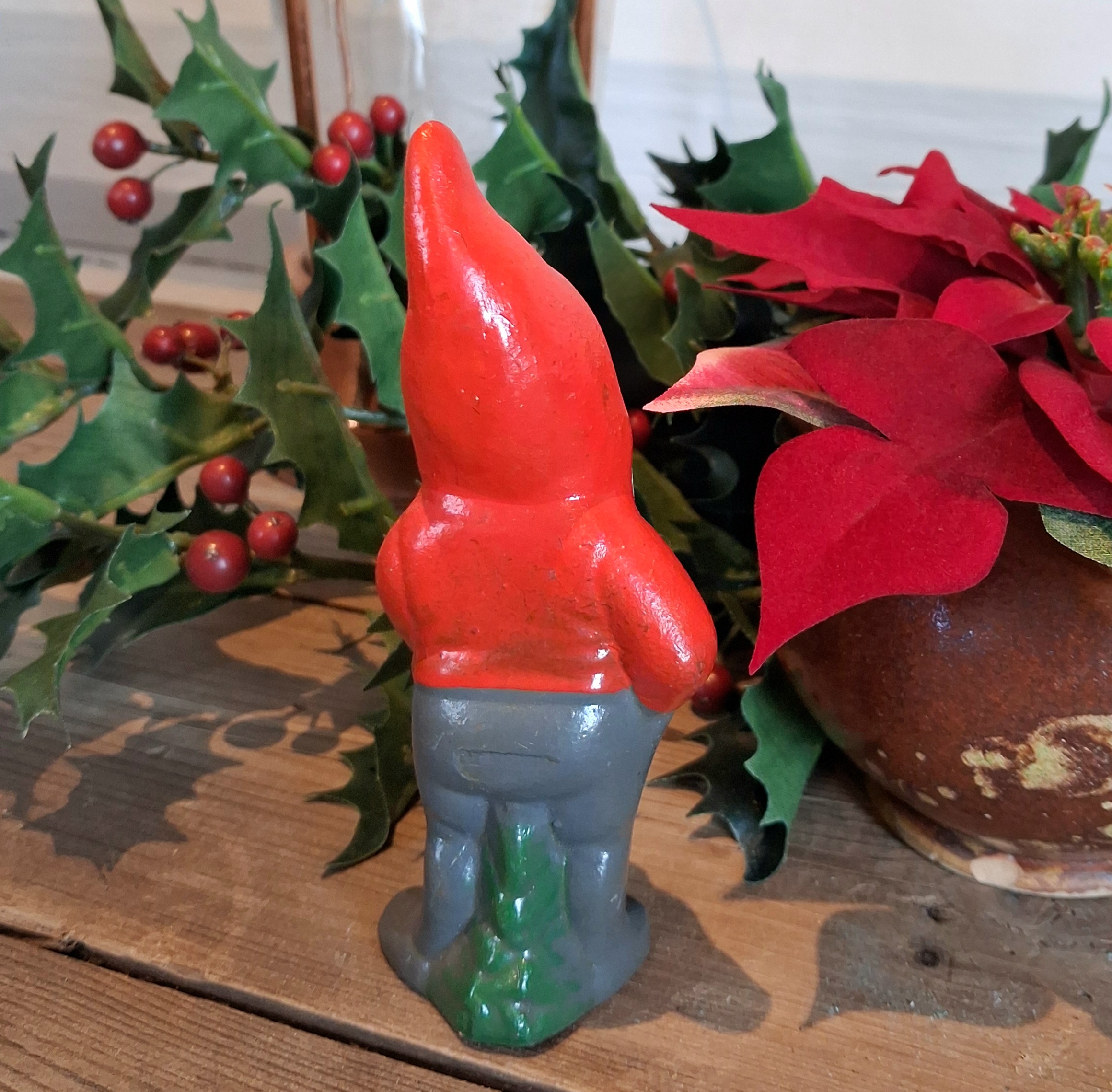 Den sødeste antikke nisse med pibe