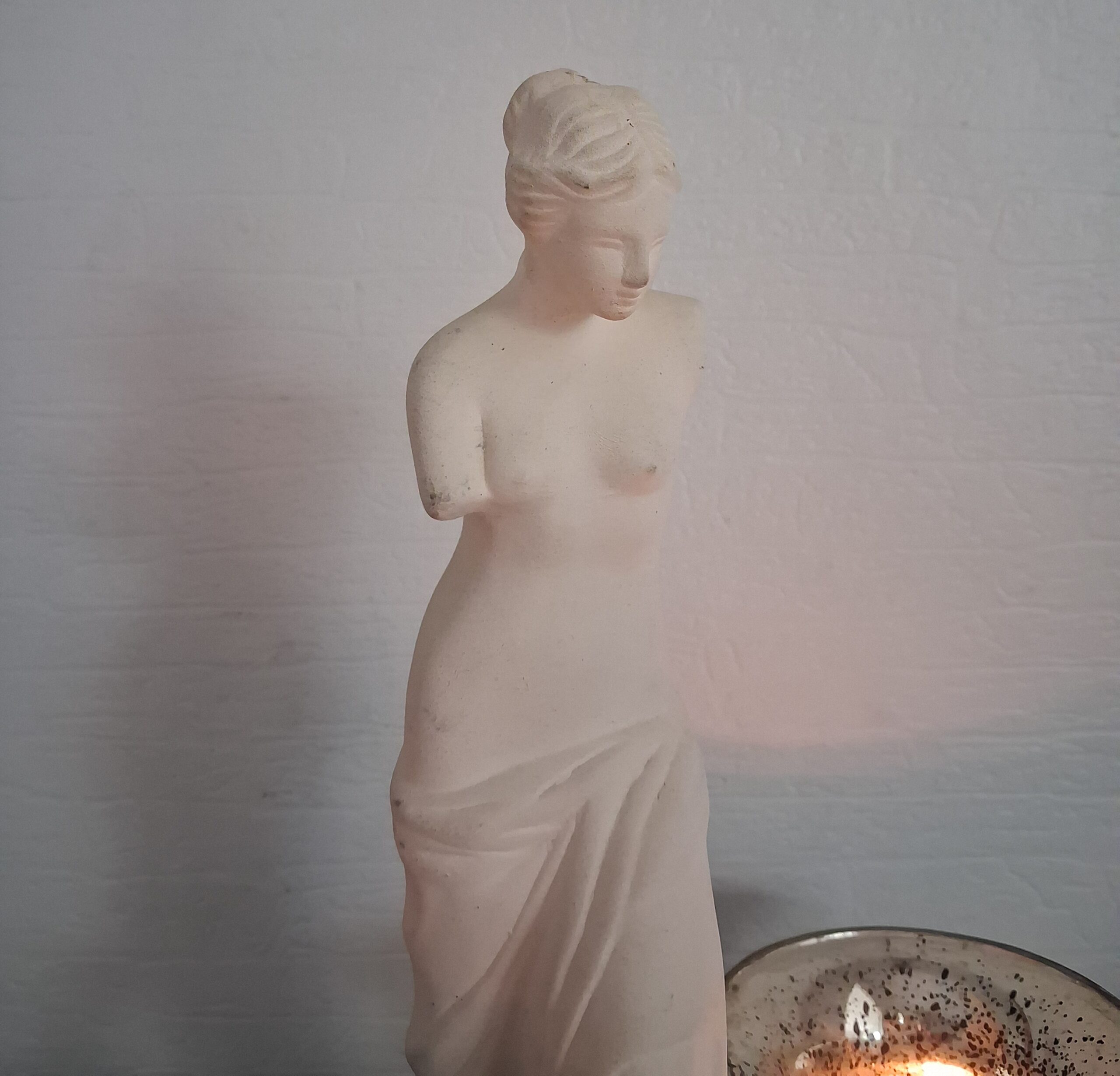 Smuk kvinde figur "Venus" - Billede 6