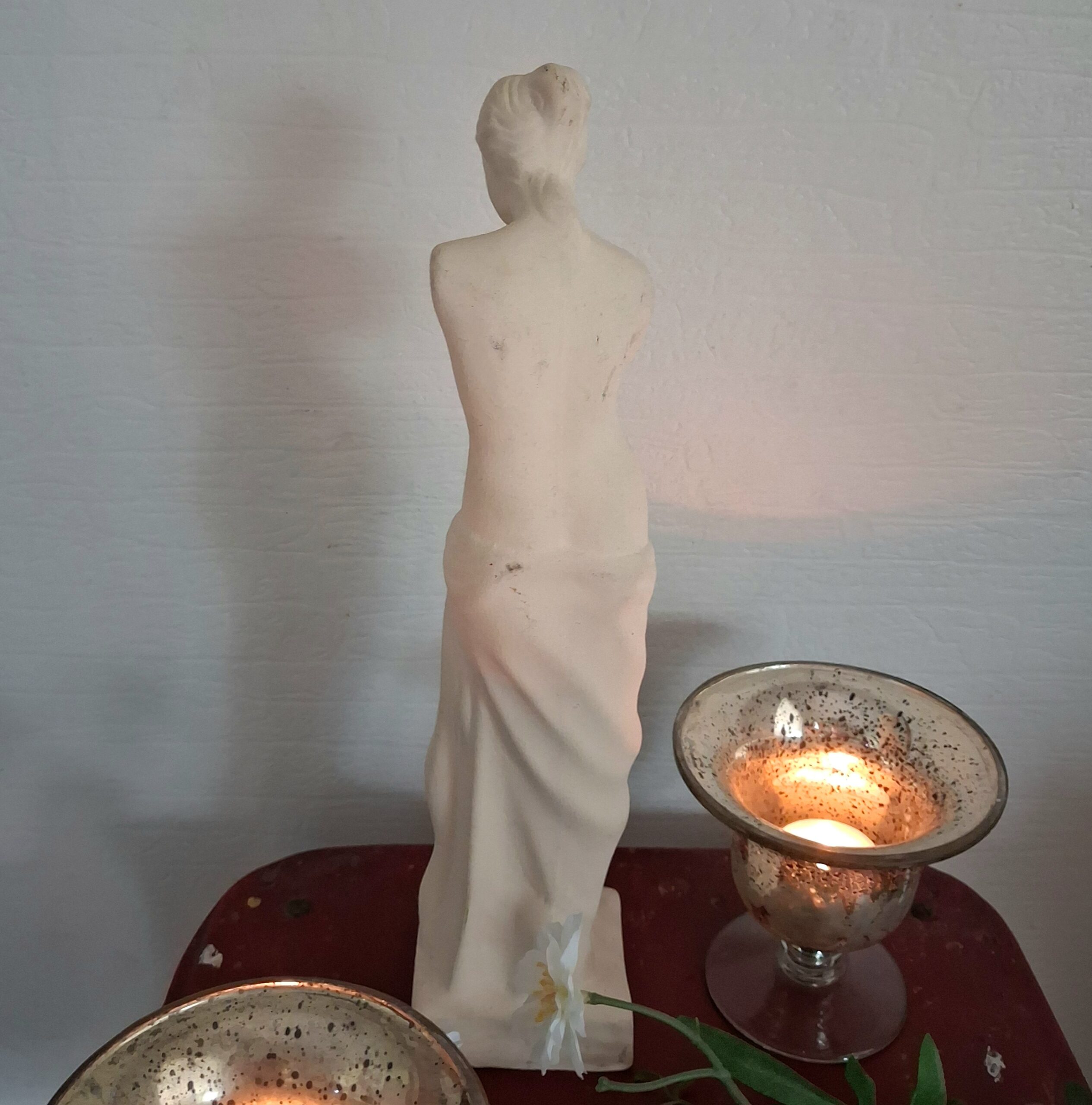 Smuk kvinde figur "Venus" - Billede 3