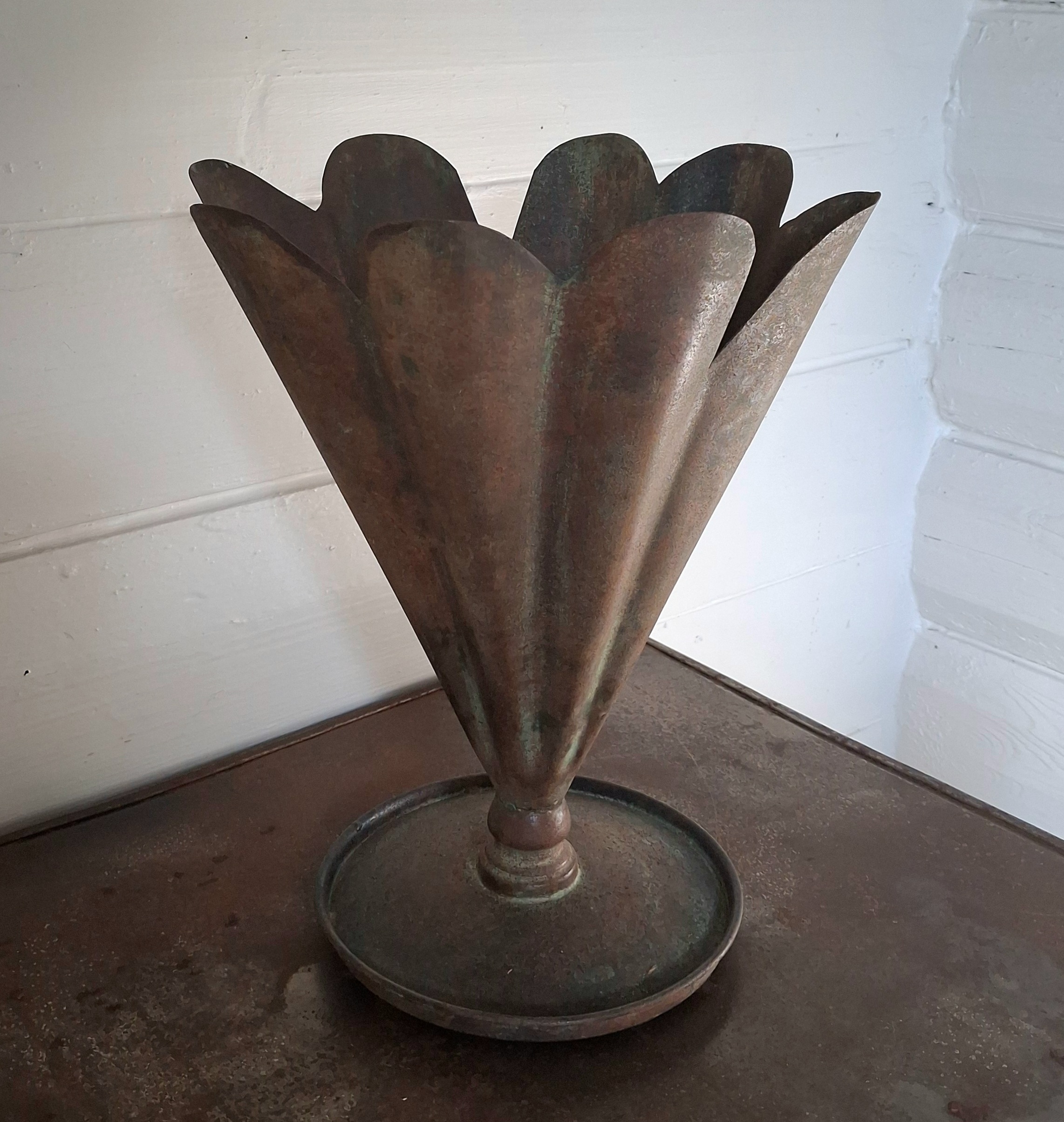 Flot rustik metalvase