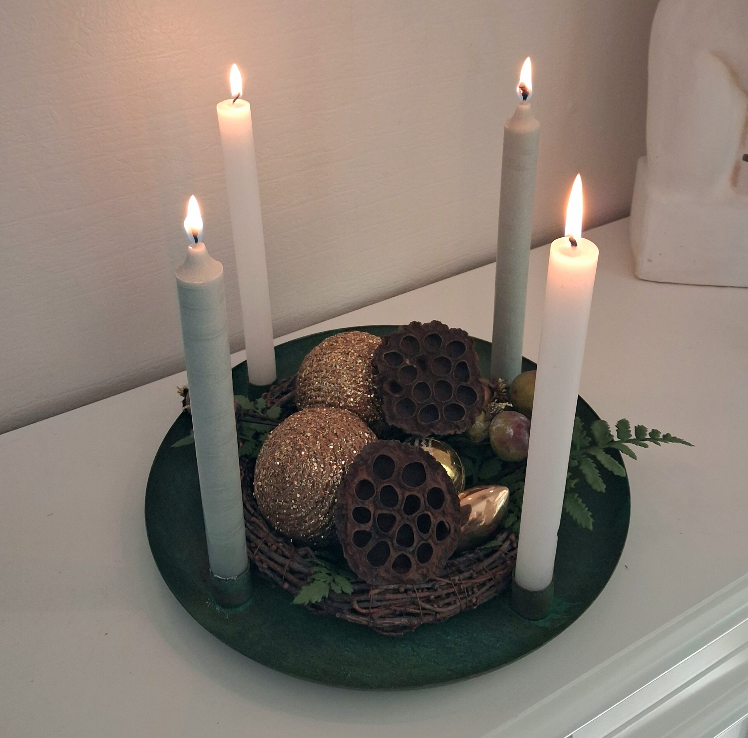 Adventsbakke i recycled metal