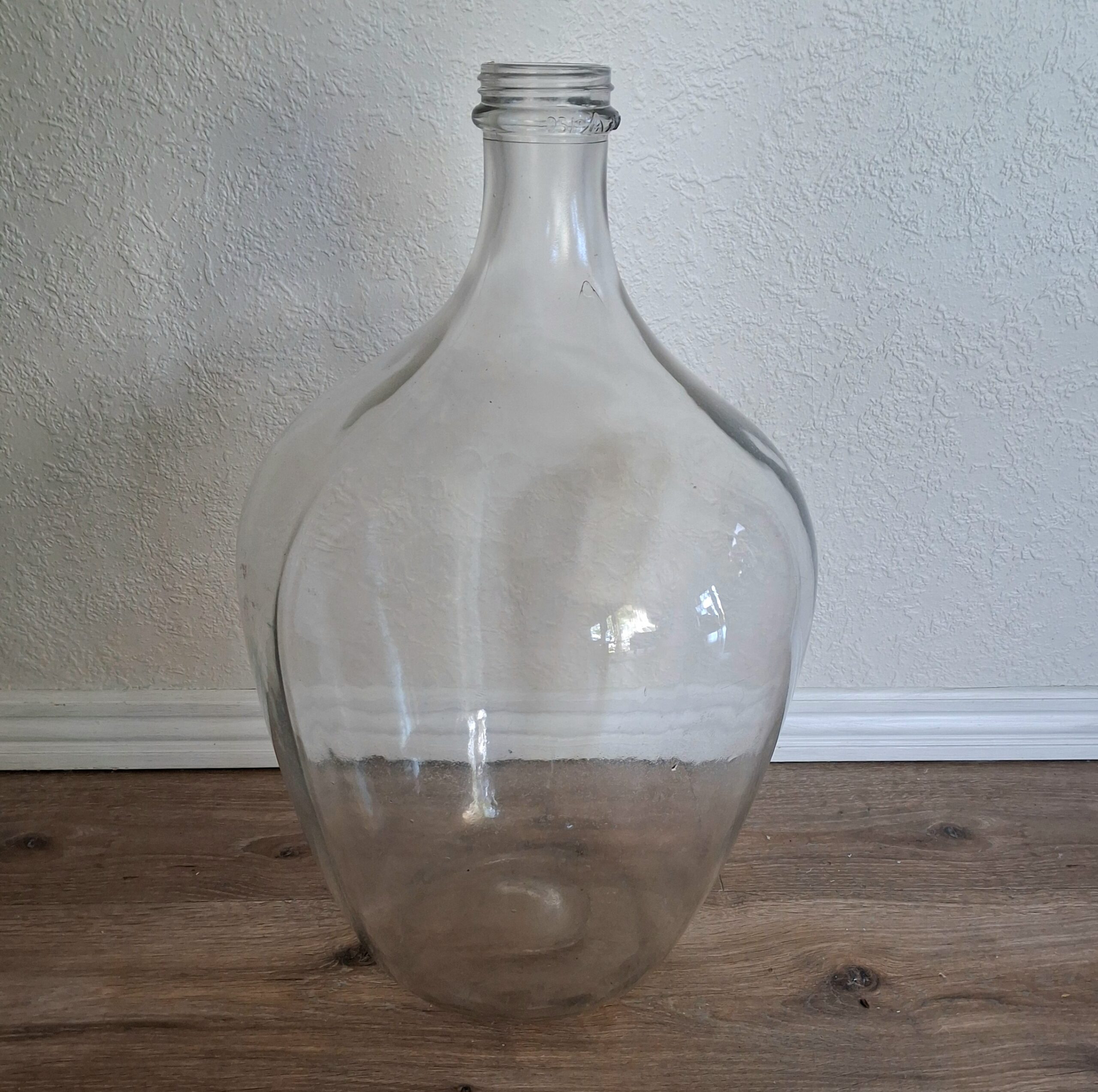 Flot vinballon i klart glas - i fin stand